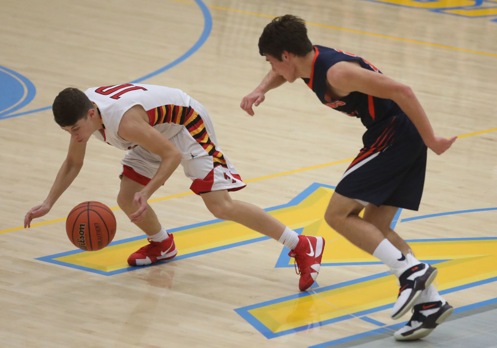 Warrensburg Latham vs Cerro Gordo Bement boys basketball 17 12.3.18.jpg
